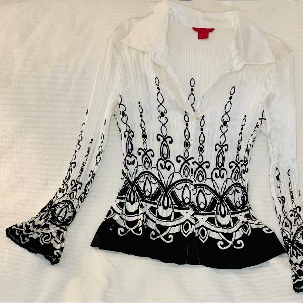 CLASSY BONE WHITE / BLACK SATIN BLOUSE.